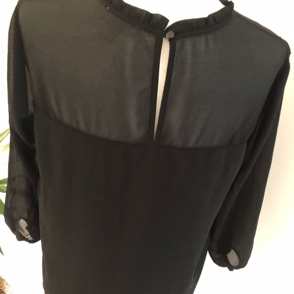 FAITH AND JOY BLACK DETAIL BLOUSE - Picture 4 of 6